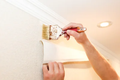 Pose de papier peint à Bellefonds — revêtements muraux et toiles de verre